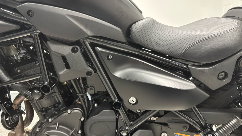 Kawasaki Eliminator EL450ARFNN (24MY)
